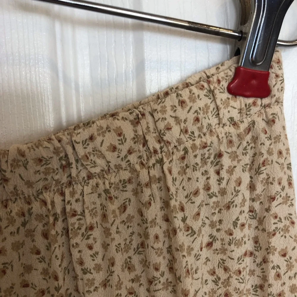Brandy Melville tiered midi skirt elastic waist microfloral floral feminine - Picture 4 of 8
